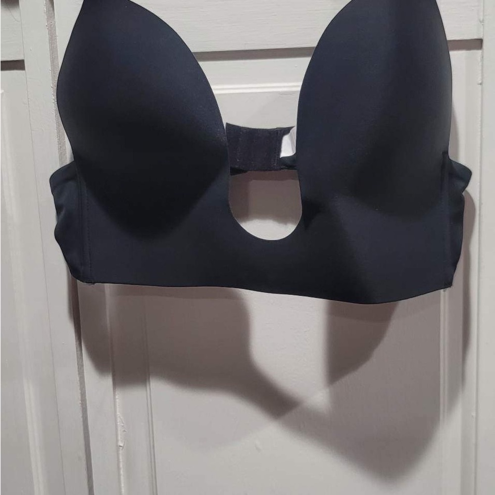 Deep plunge push up bra